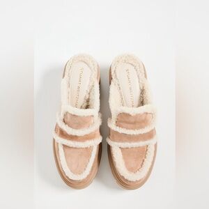 $595 Stuart Weitzman
Lennox Mules size 7